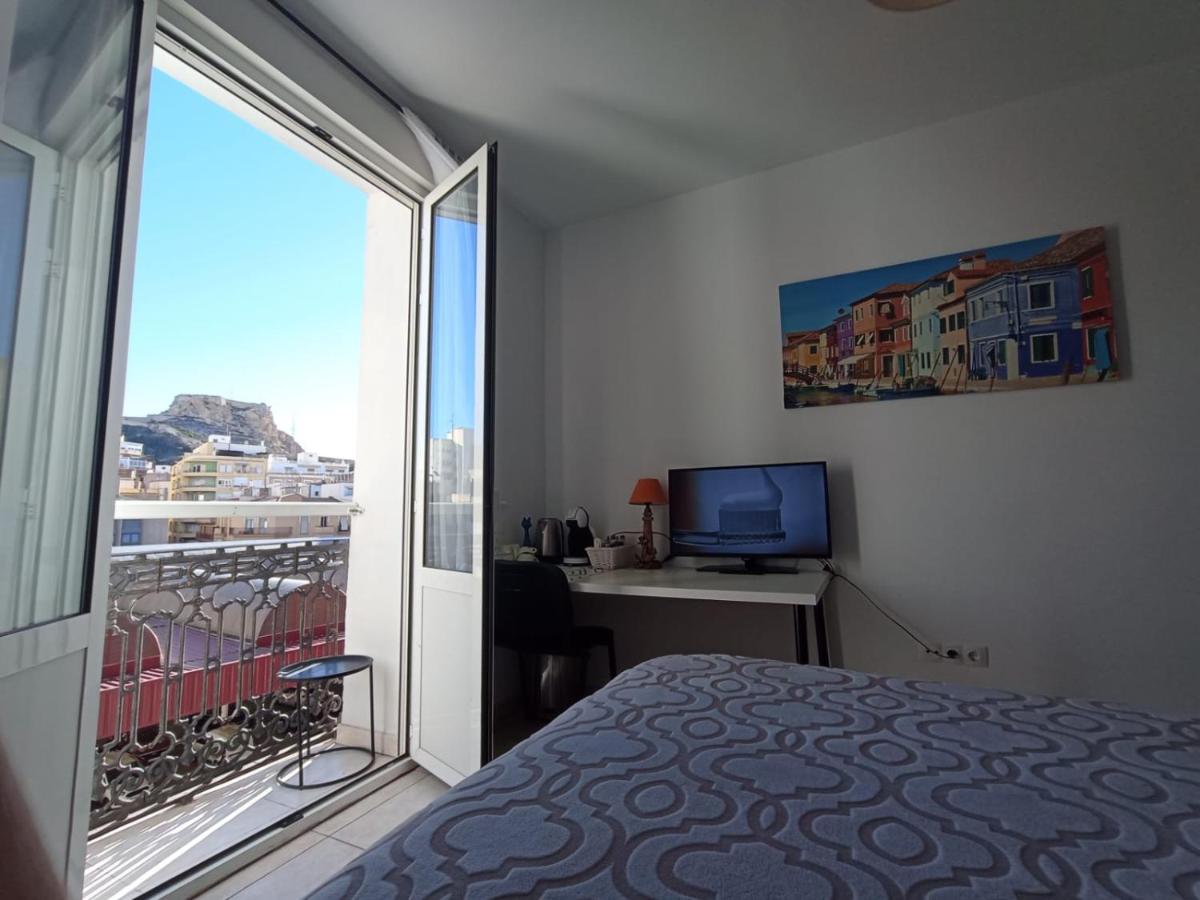 Room With Private Bathroom And Balcony Nearby The Mercado Central, Center And Beach Alicante Esterno foto
