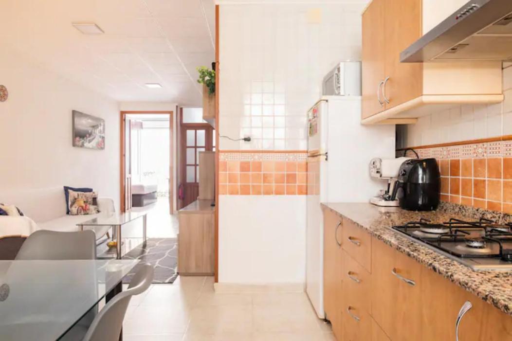 Room With Private Bathroom And Balcony Nearby The Mercado Central, Center And Beach Alicante Esterno foto