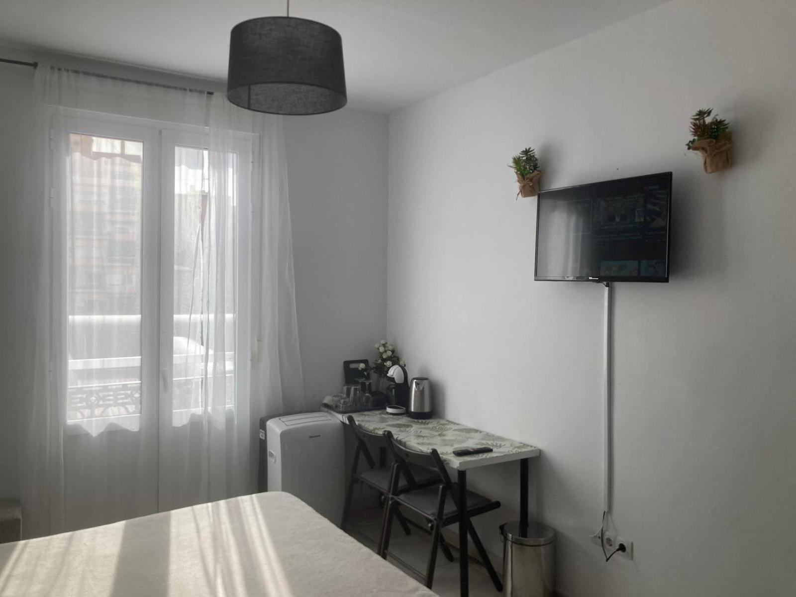 Room With Private Bathroom And Balcony Nearby The Mercado Central, Center And Beach Alicante Esterno foto