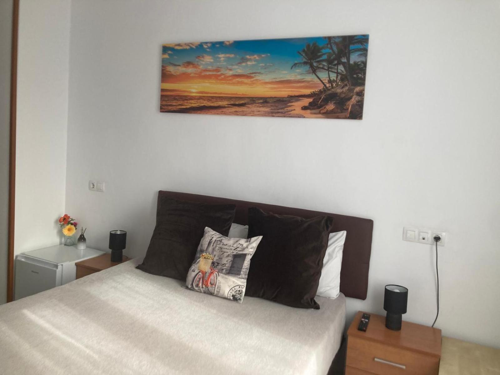 Room With Private Bathroom And Balcony Nearby The Mercado Central, Center And Beach Alicante Esterno foto